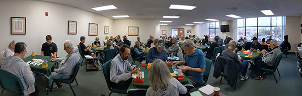 Full house in the main room